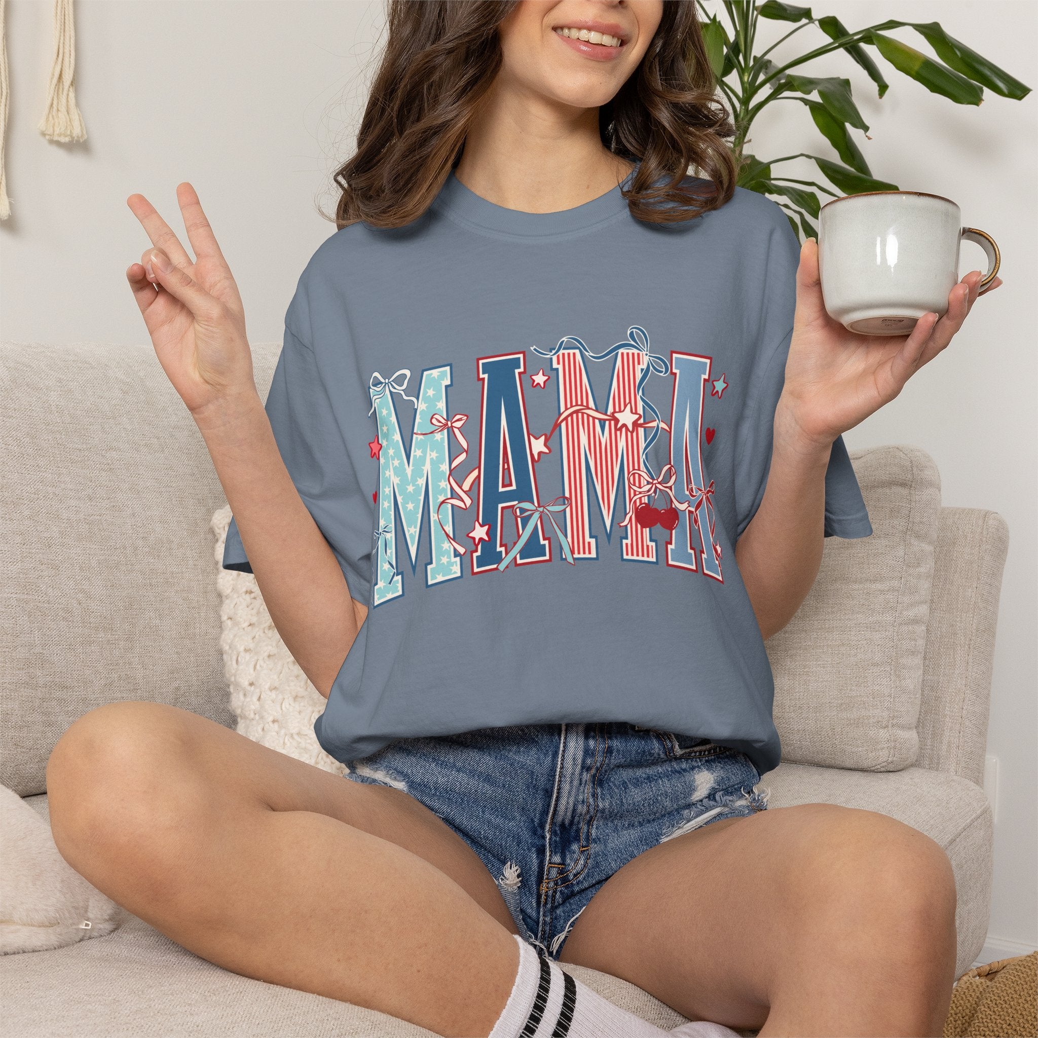 Mama Graphic Tee